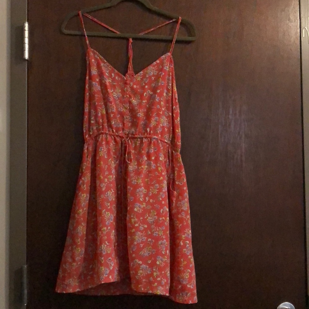 Peach floral American Eagle tank dress 12 pockets